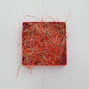 Χονδρική υψηλής ποιότητας διακοσμητικό raffia τεμαχισμένο κουτί γέμισμα crinkle τεμαχισμένο χαρτί για κουτί δώρου fille kraft συσκευασία crinkle χαρτιού τεμαχισμό